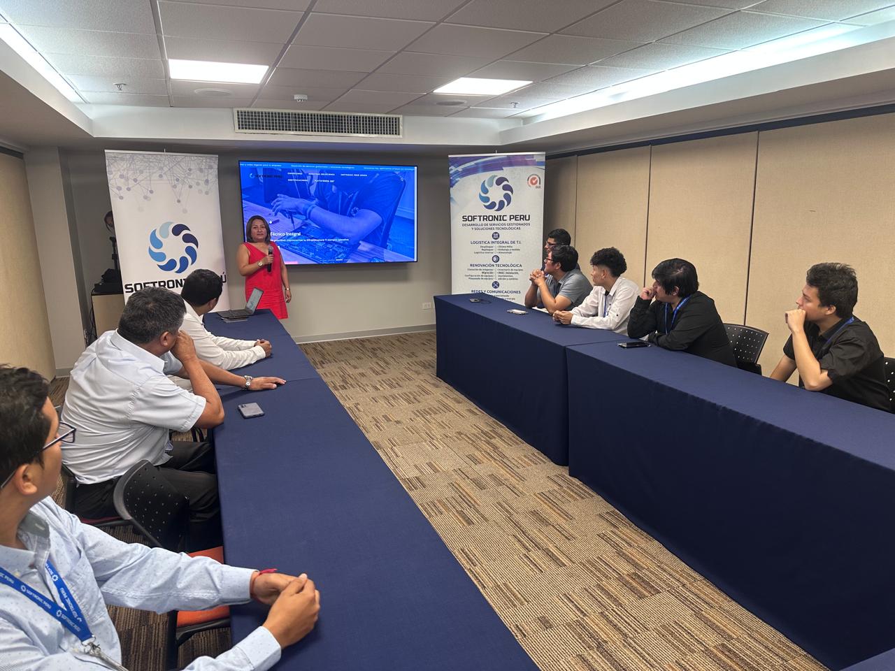 Primer evento 2025 Kick-Off de Softronic Perú: “Juntos crecemos, juntos transformamos”